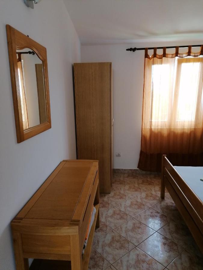 Apartments Villa Venera Ražanac Kültér fotó