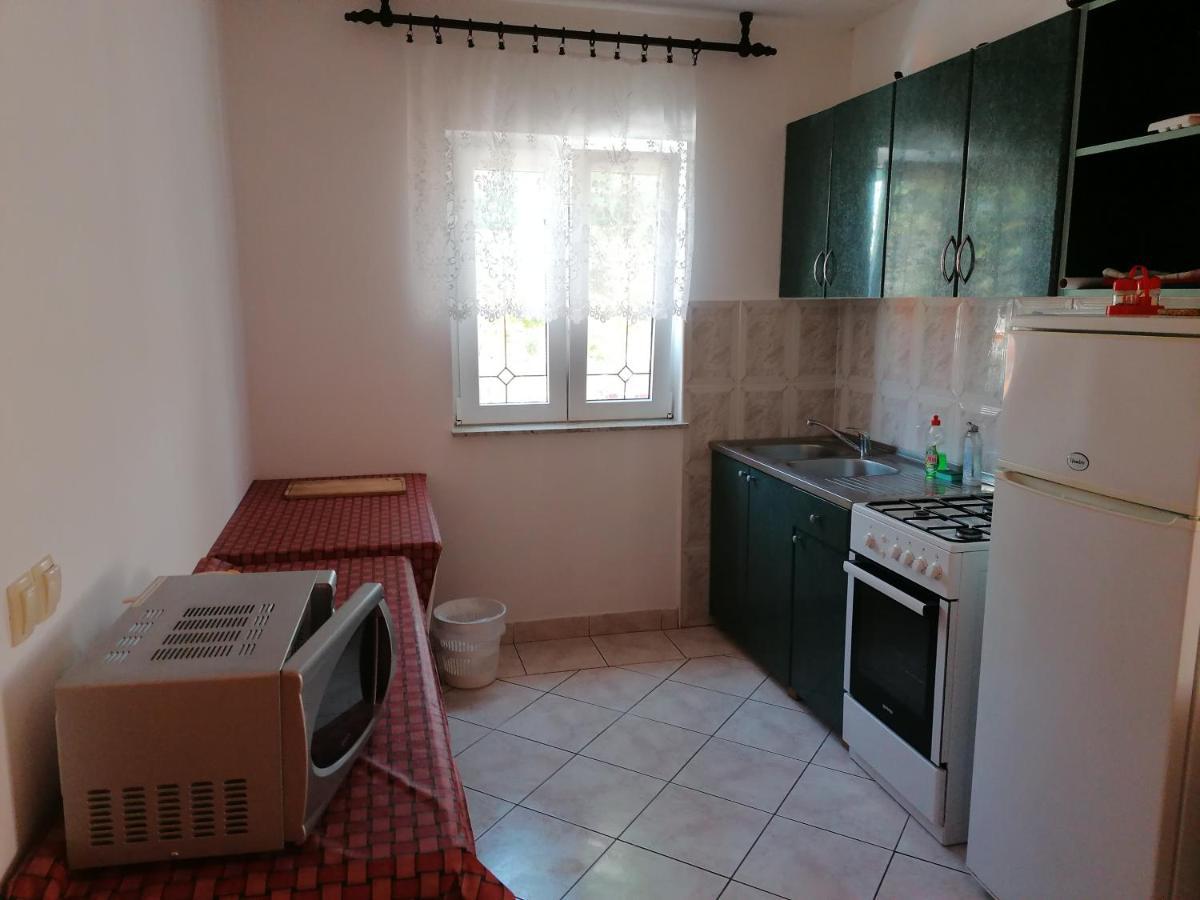 Apartments Villa Venera Ražanac Kültér fotó