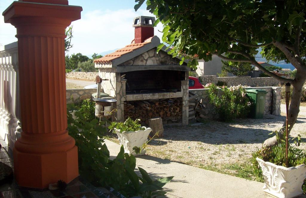 Apartments Villa Venera Ražanac Kültér fotó